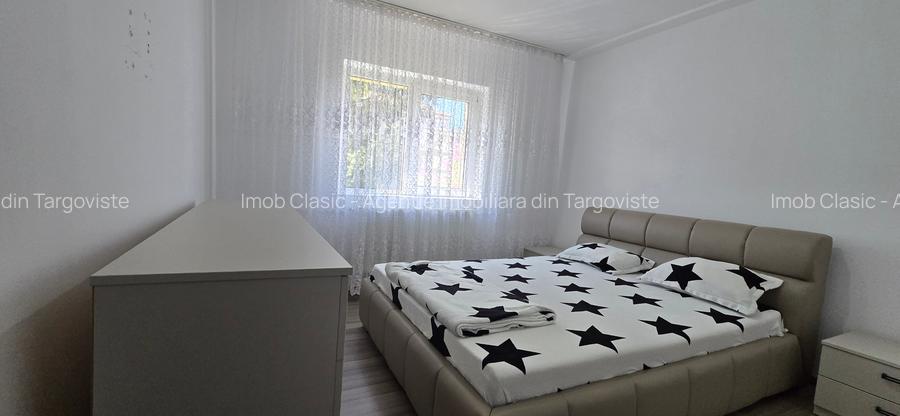 Micro  3 Târgoviște,  vânzare apartament 3camere, Etaj 1 - 3