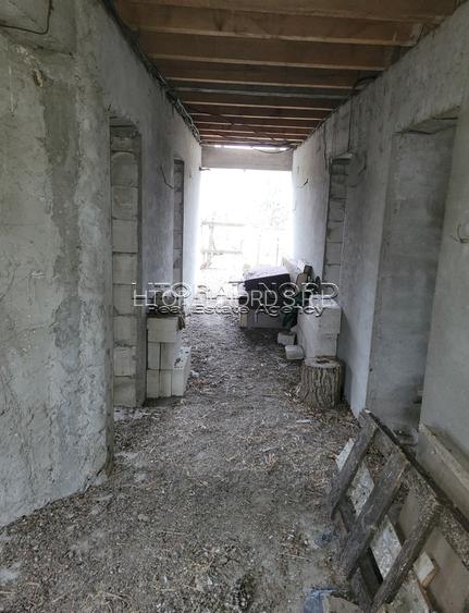 Exclusivitate - Valu lui Traian, imobil P+M, teren 549 mp, front stradal 21,95 m - 5