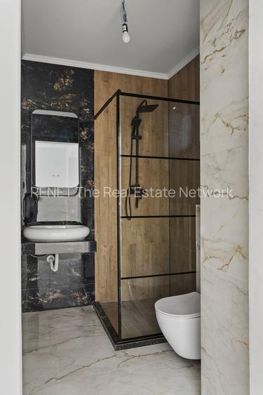 Vila sector 1 - 300mp - P+2+M - 11 camere - Chitila - 15