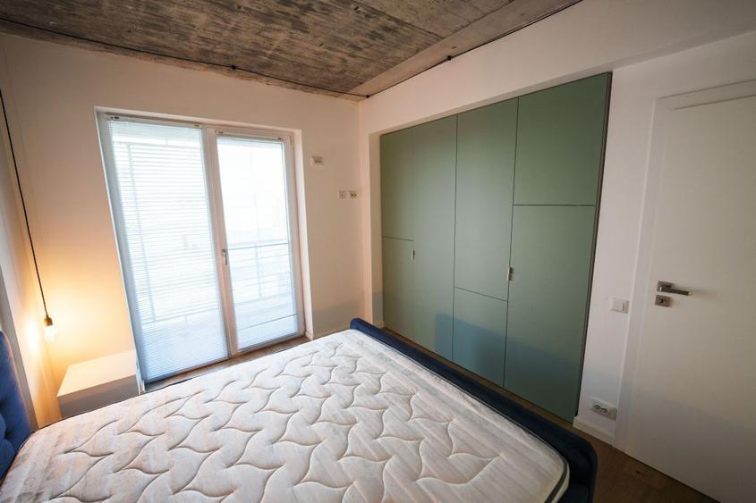 Apartament tip penthouse 3 camere cu priveliște