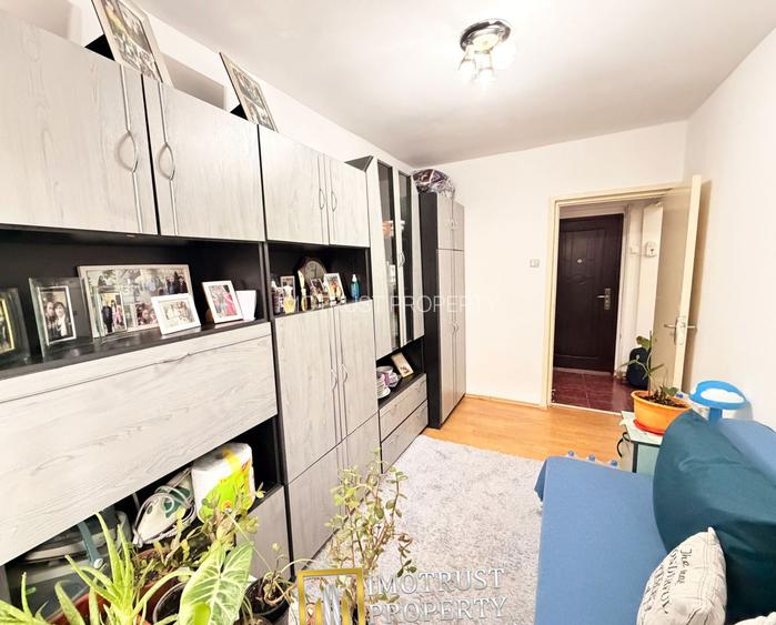 Apartament cu 3 camere | zona Aurel Vlaicu | 61mp | Comision 0% - 4