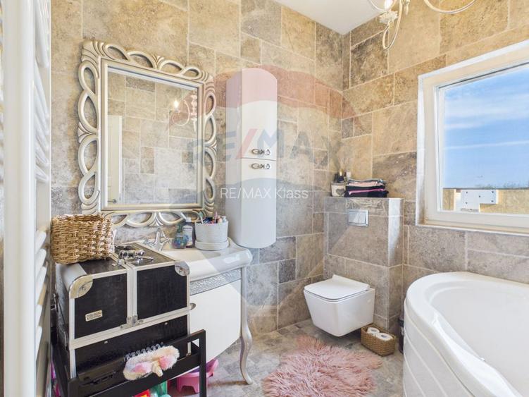 Vilă moderna si luminoasa 2020, cu 5 camere, 500mp curte - 13