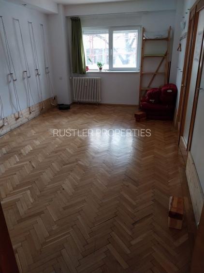Apartament 4 camere, zona Piata Muncii - 7