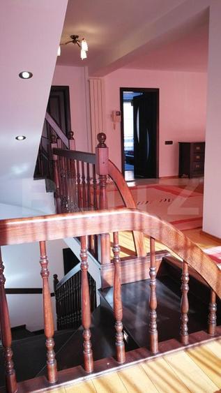 Casa de 500 mp utili, mobilata modern, 440 mp teren in Brasov !