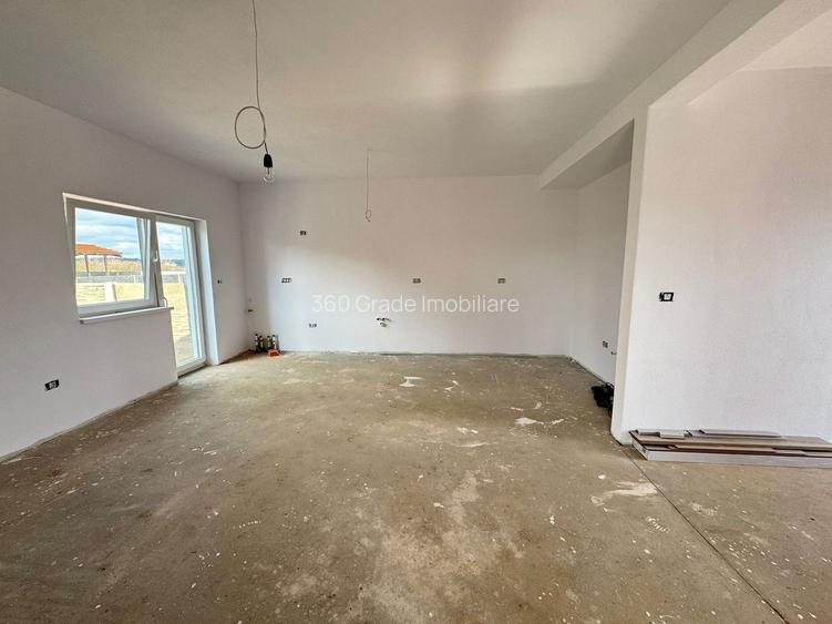 Duplex pe parter cu 3 camere 112.000 - 7