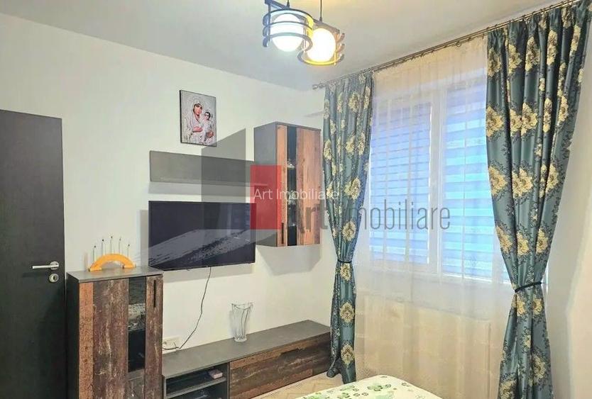 Vanzare apartament 3cam militari rezidence 72mp pret 110mii euro - 9