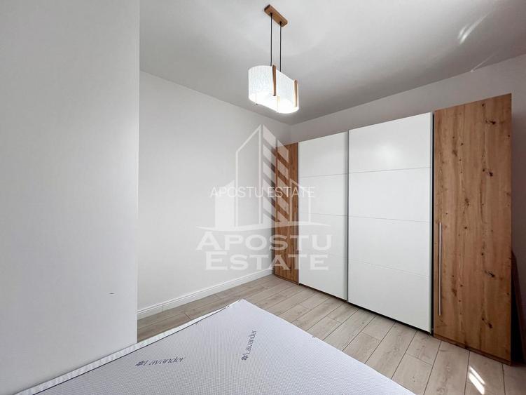 Jumatate de Duplex, 4 camere, 2 locuri de parcare,curte, Mosnita Noua - 9