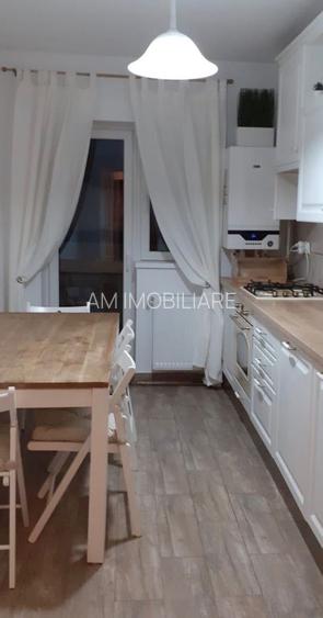 GARS. METROPOLITAN POLICOLOR, BUCATARIE INCHISA,CENTRALA, METROU 5 MIN - 4