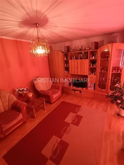 VEZI VIDEO! 3 camere, etaj 2, Decmandat, cu imbunatatiri, Calarasi IV - 6