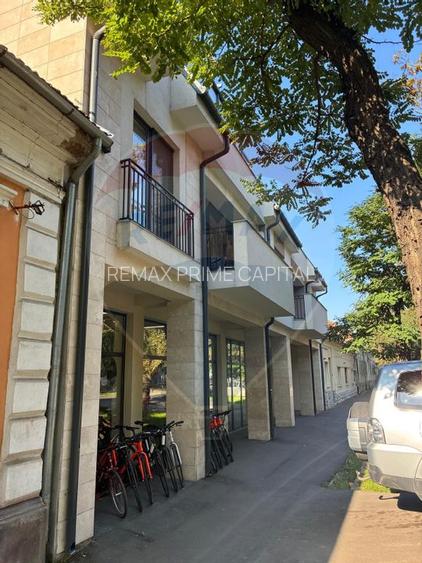 Apartament cu 2 camere de vânzare, ultracentral, Parcul Petőfi Sándor - 16