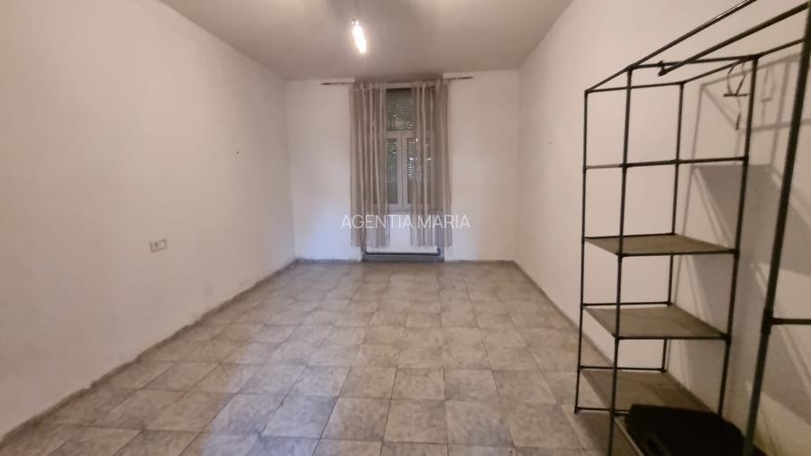 Casa zona centrala curte comuna 55000 Euro - 6