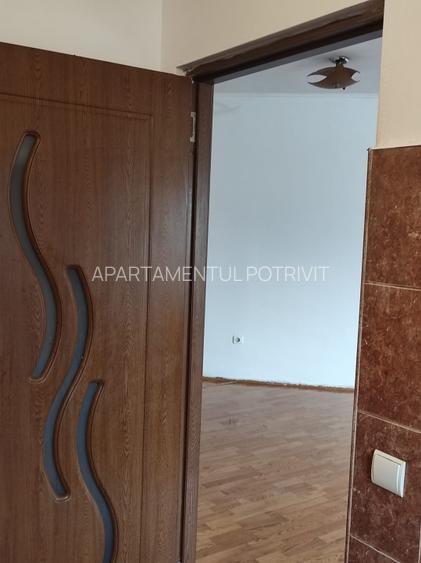 !OPORTUNITATE! De vanzare Ap cu 1 camera Zona Muzeul Apei . - 5