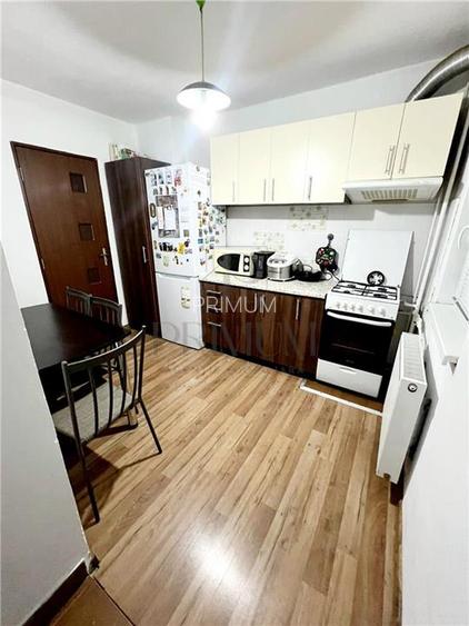 LIPOVEI - 3CAMERE - RENOVAT - AC - ETAJ 2 - BLOC ANVELOPAT - ZONA LINISTITA - 8