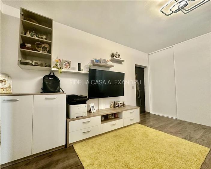 Apartament 3 camere decomandat Rediu - 6