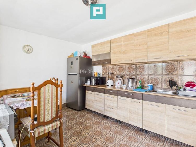 Casă renovată cu teren generos lângă Ususău - 4