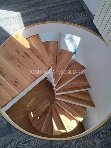 ULTRACENTRAL -CASA 4 CAMERE ,TEREN 187 MP, CENTRALA GAZ - 3