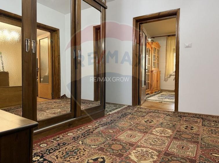 Apartament cu 3 camere de vânzare la vile, zona Bistrița Lac - 7