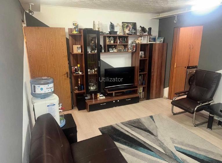 Vand apartament pe Bulevard 3 camere - 2