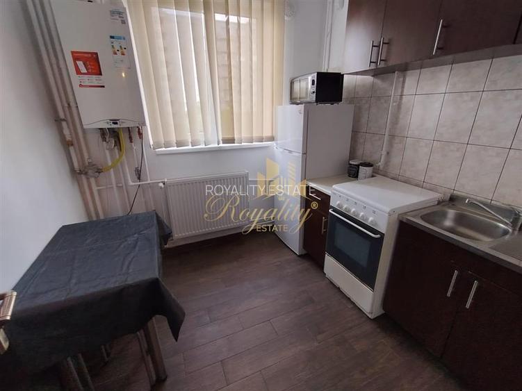 Apartament 2 camere,  DECOMANDAT,centrala proprie- Zona Take Ionescu - 6
