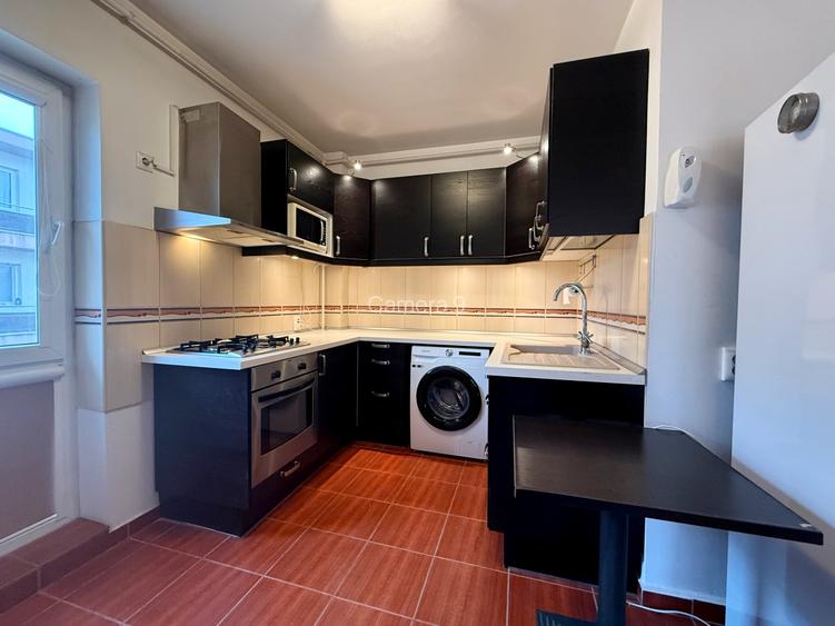 Greenfield -cartier Topaz - 2 cam - 2010 - loc parcare - curat- et 2/2 - 11