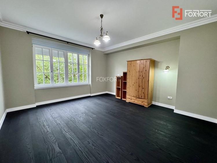 Apartament deosebit, 3 camere, zona Central – Bld. C.D. Loga - 23