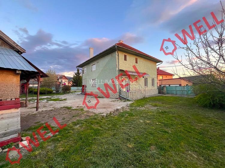 De vânzare casă familială în Covasna, pe strada Pava de Sus! - 2