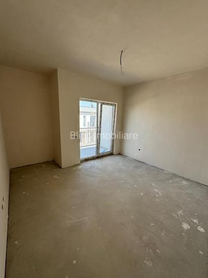 Triplex 112 mp utili, teren 180mp, ansamblu privat, Floresti - 12