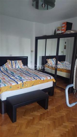 Apartament 3 camere, etajul 3/S+P+3+Pod,imobil cu lift,  zona Dacia - 10