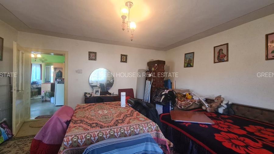 Pret Redus ! Casa cu teren zona Roscani,Tinutul Pastravariilor - 6