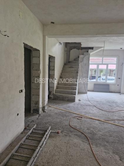 Casa frumoasa - zona linistita - 5