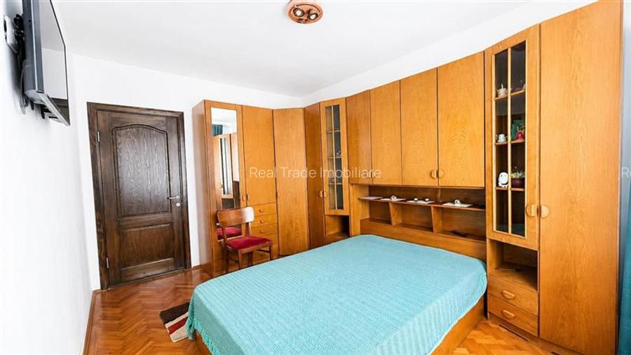 Apartament 3 camere decomandat zona Garii - 2