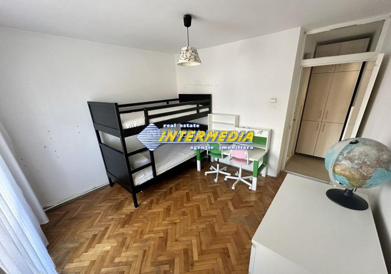 De Vanzare Apartament 4 camere decomandat 83 mp etaj 1 finisat complet - 8