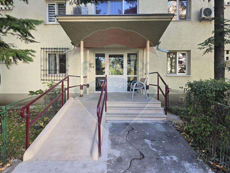 DE VANZARE Apartament cu 3 camere în zona Titan - 4