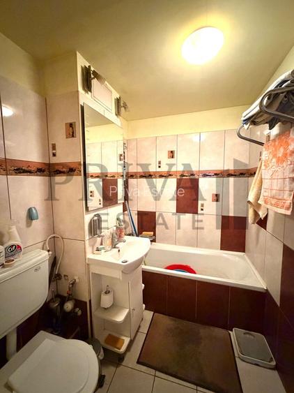 Apartament 3 camere,2 bai, centrala, etaj 1. Sud Plaza - 13