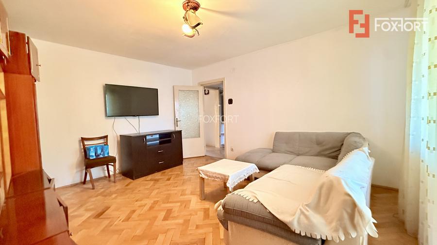 COMISION 0% Apartament cu 3 camere decomandat, Aradului - bloc izolat - 2