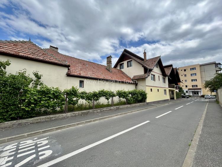 Inchiriere spatiu birouri Zarnesti | 21 de camere | Suprafata 450 mp - 2