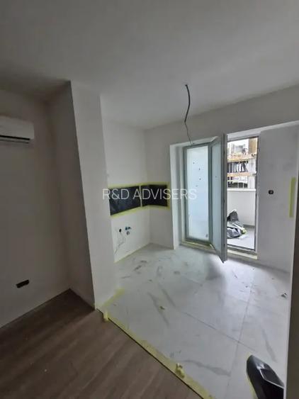 Garsoniera Luminoasa Bloc Premium Titan-Pallady Investitie Sigura - 3