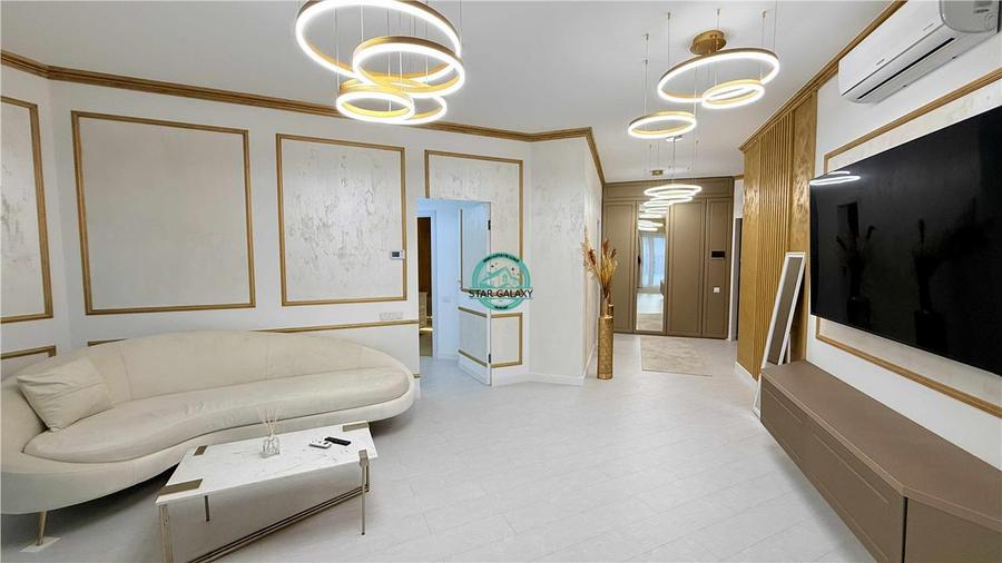 Vand Penthouse in Complexul Concept 9, Et. 8, la 2 min. de Shopping City