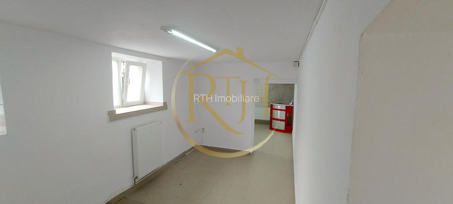 Închiriez spațiu comercial 4 camere–Zona Centrală – 77 mp utili. - 5