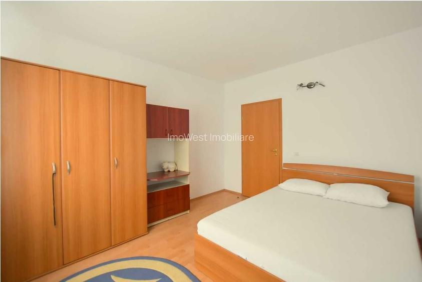 3 camere |  Punctele Cardinale | Centrala Proprie | 2 Bai - 4