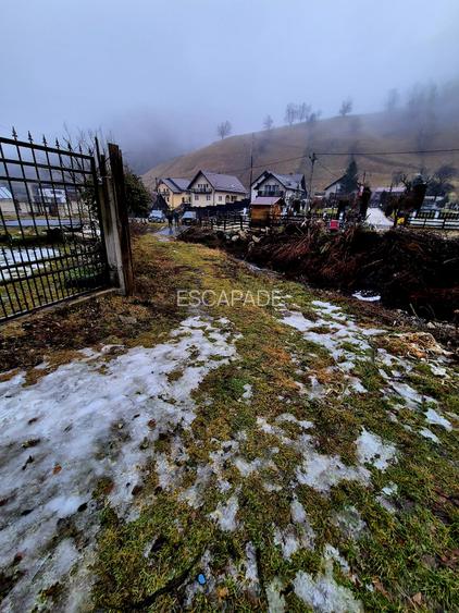 Teren intravilan Simon/Bran, 4318 mp , casuta intabulata, utilitati - 37