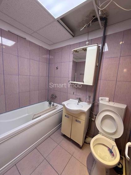 De vânzare apartament 3 camere Obor Microhala - 7