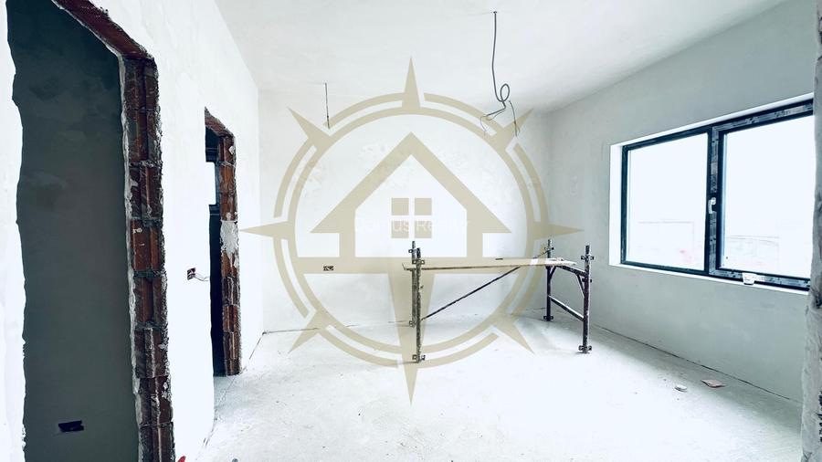 DOM00324 - Vila cu pompa de caldura sipanouri solare - 6