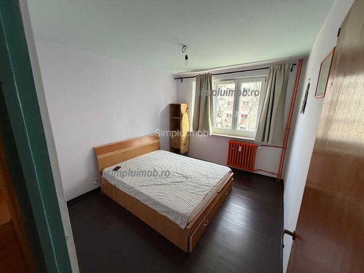 Decomandat 2 camere Steriadi Ozana 1 Decembrie - 2