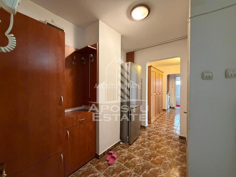 Apartament cu 3 camere, decomandat, zona Soarelui, Timisoara - 12