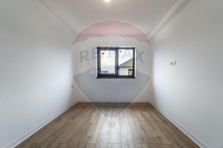 CASA TIP DUPLEX cu 4 camere de vanzare| Cartier Izvor | COMISION 0% - 47