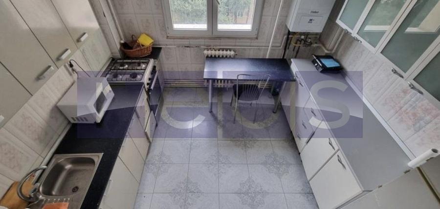 VANZARE 4 CAMERE BULEVARDUL CHISINAU |  MEGA MALL | - 3