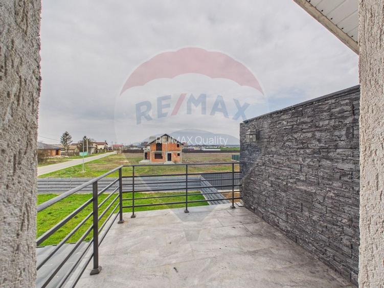 Vila moderna 5 camere P+1 de vanzare in Crevedia - 15