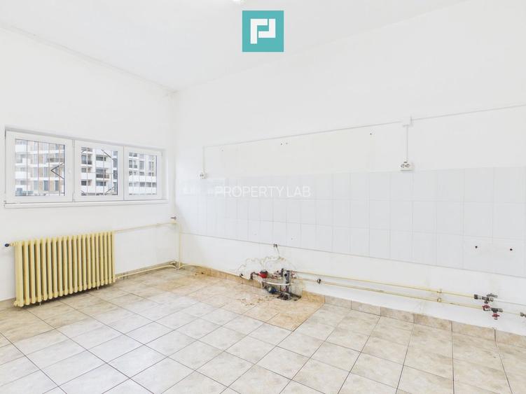 Spațiu comercial de închiriat – Zona Nufărarul - 11