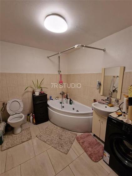 Vanzare vila 4 camere Colentina-Gherghitei - 9